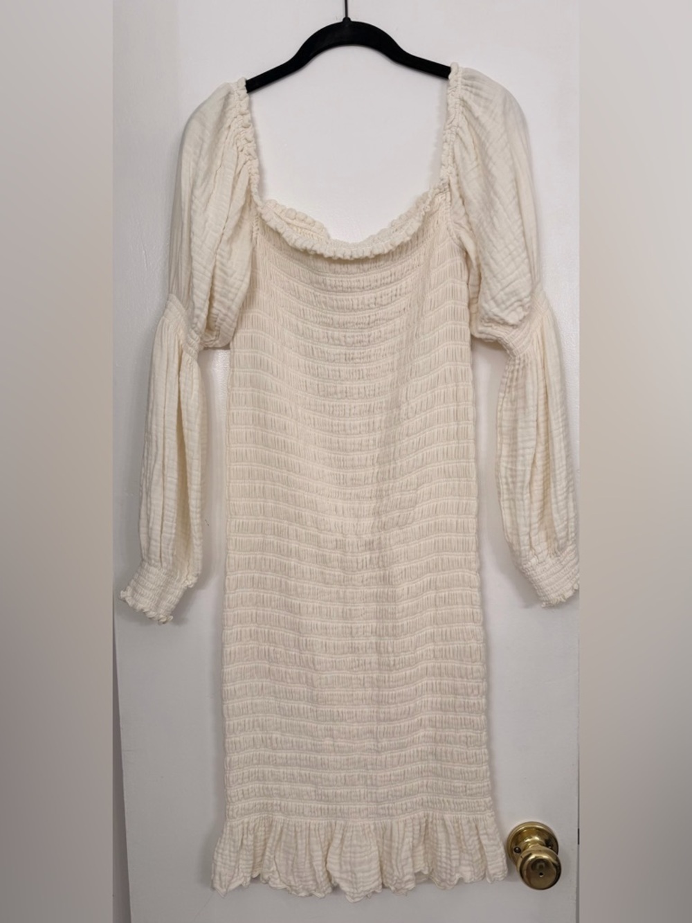 Nothing Fits But Ichika Ruffle Hem Puffed Sleeve Dress Ivory Size S/M - Picture 3 of 5
